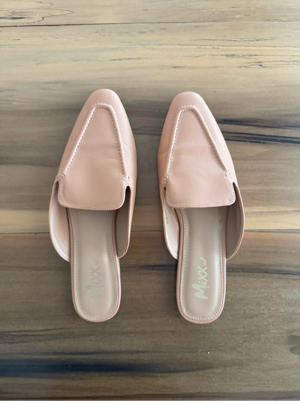 Mixx Shuz Womens Slip-On Leather Backless Loafers in Nude EUC - Picture 2 of 5